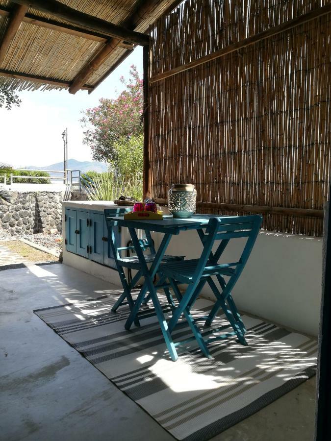La Casa Di Via Lungomare Villa Santa Marina Salina Exteriör bild